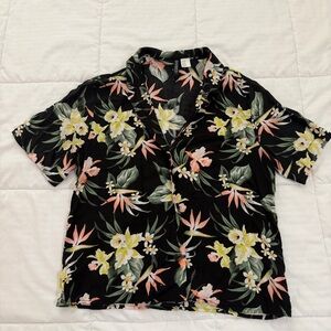 H&M Black Floral Print Shirt